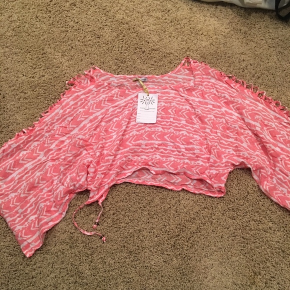 Tiare Hawai'i crop top - Picture 1 of 5